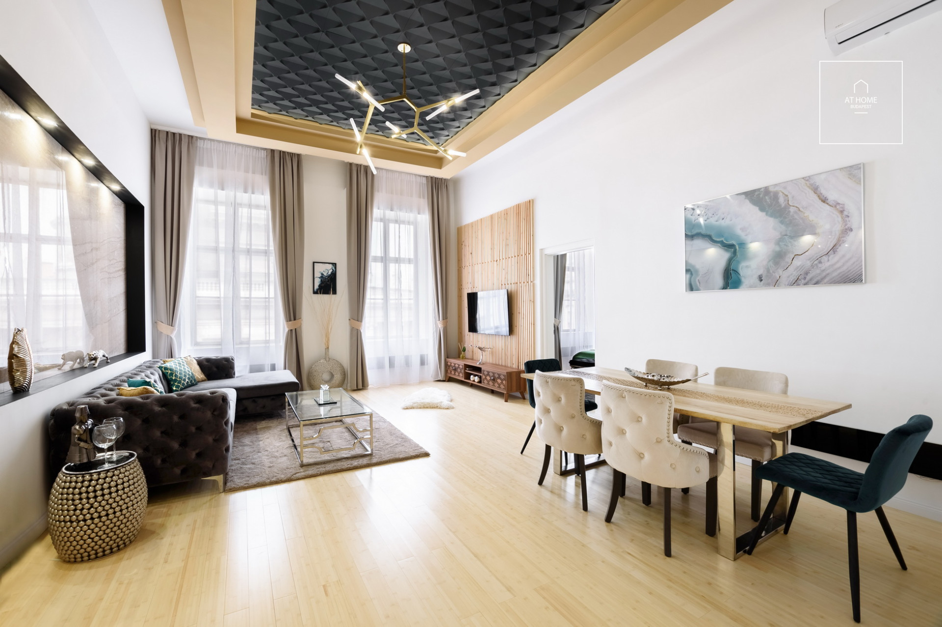 High standard luxury apartment for rent in Budapest V. district