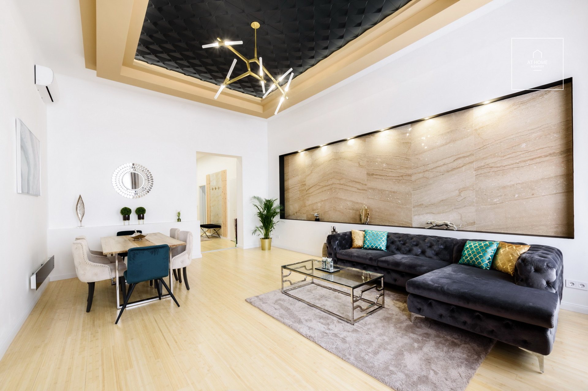 High standard luxury apartment for rent in Budapest V. district