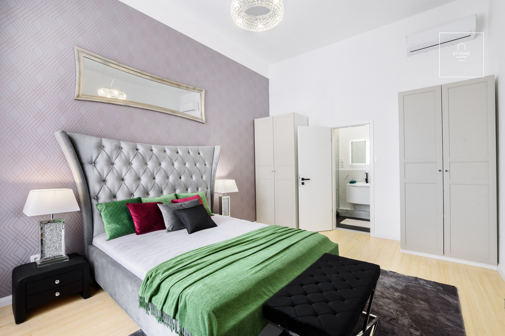 High standard luxury apartment for rent in Budapest V. district