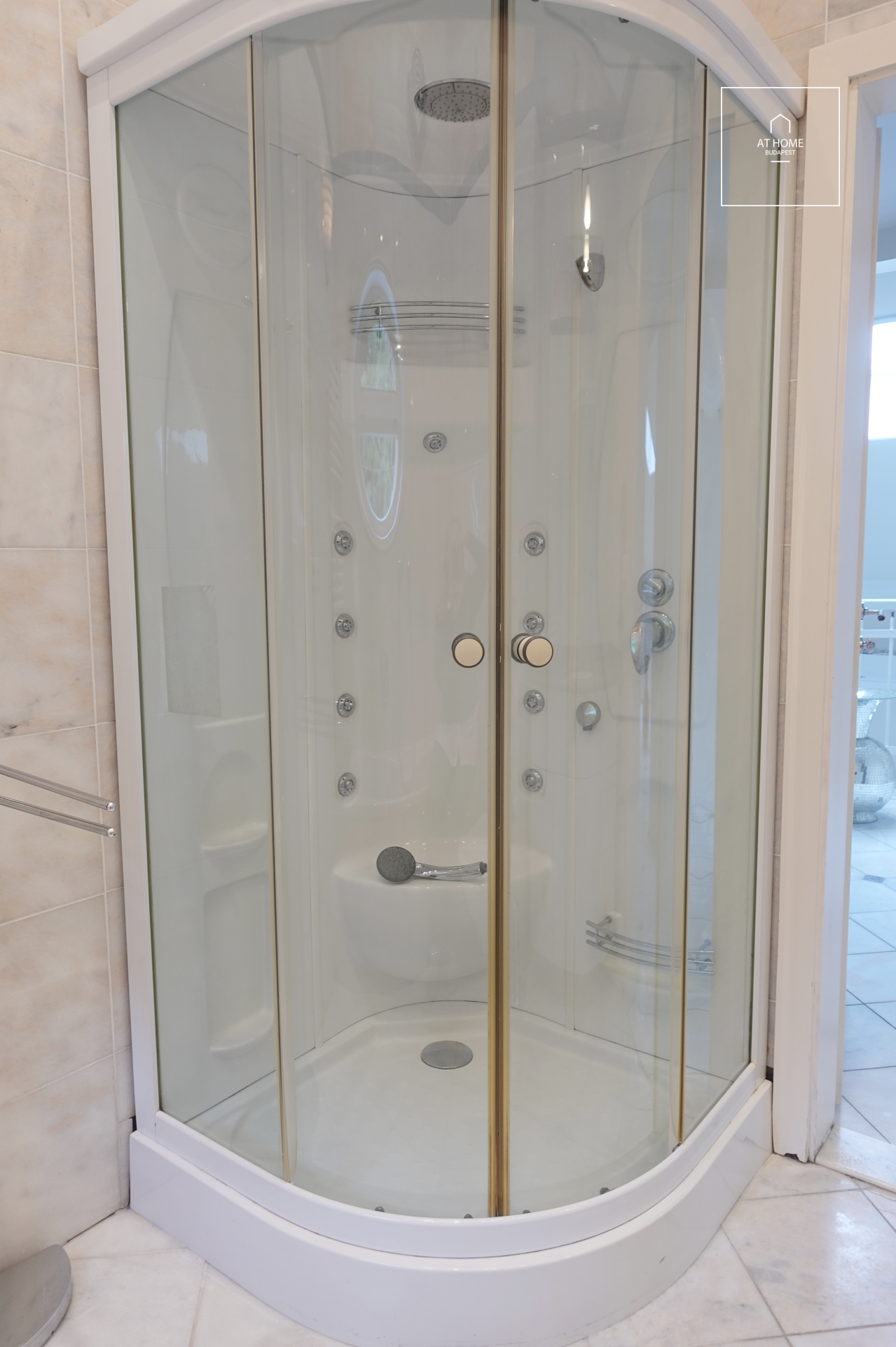 Exclusive apartment for rent Budapest II. district, Csatárka