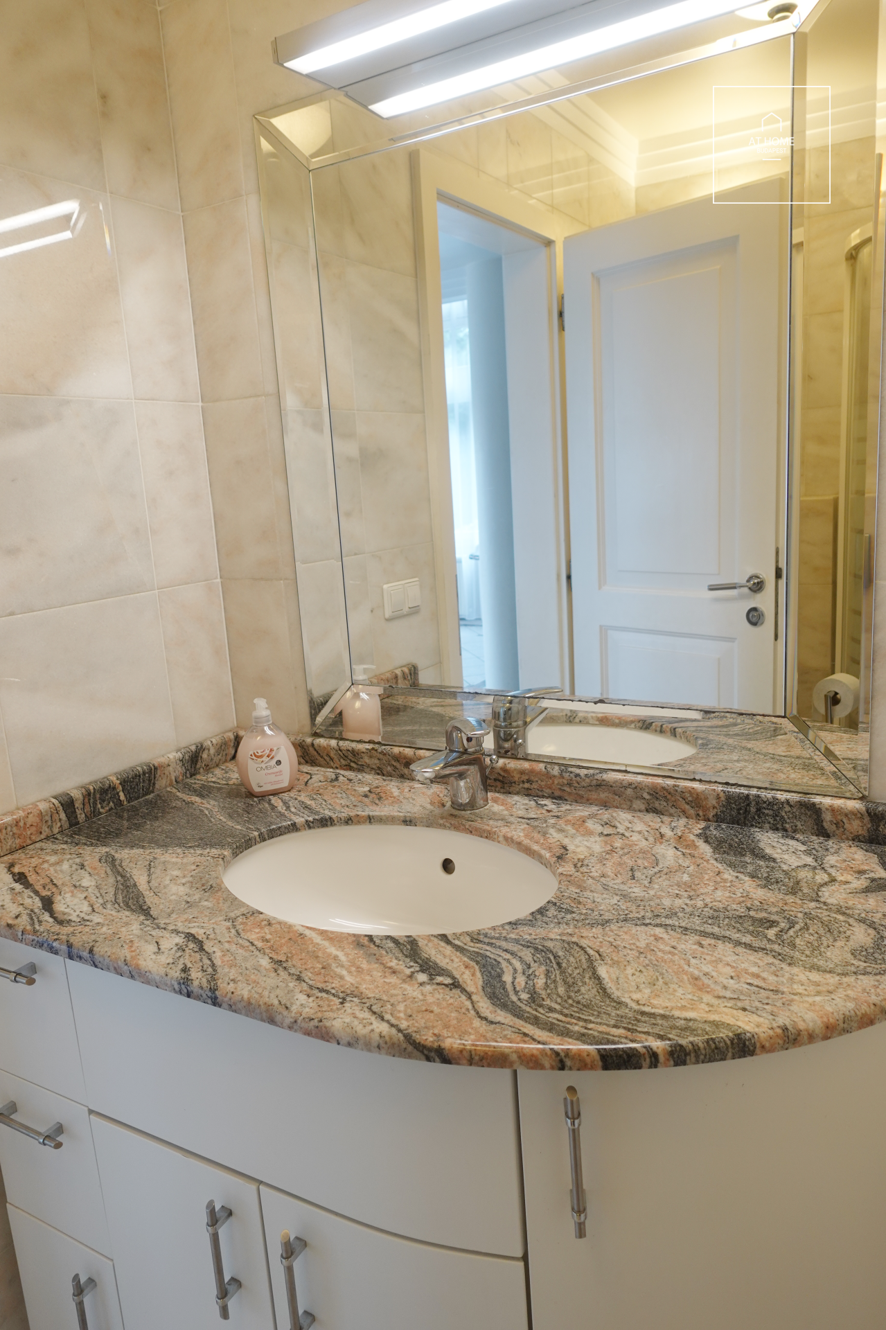 Exclusive apartment for rent Budapest II. district, Csatárka