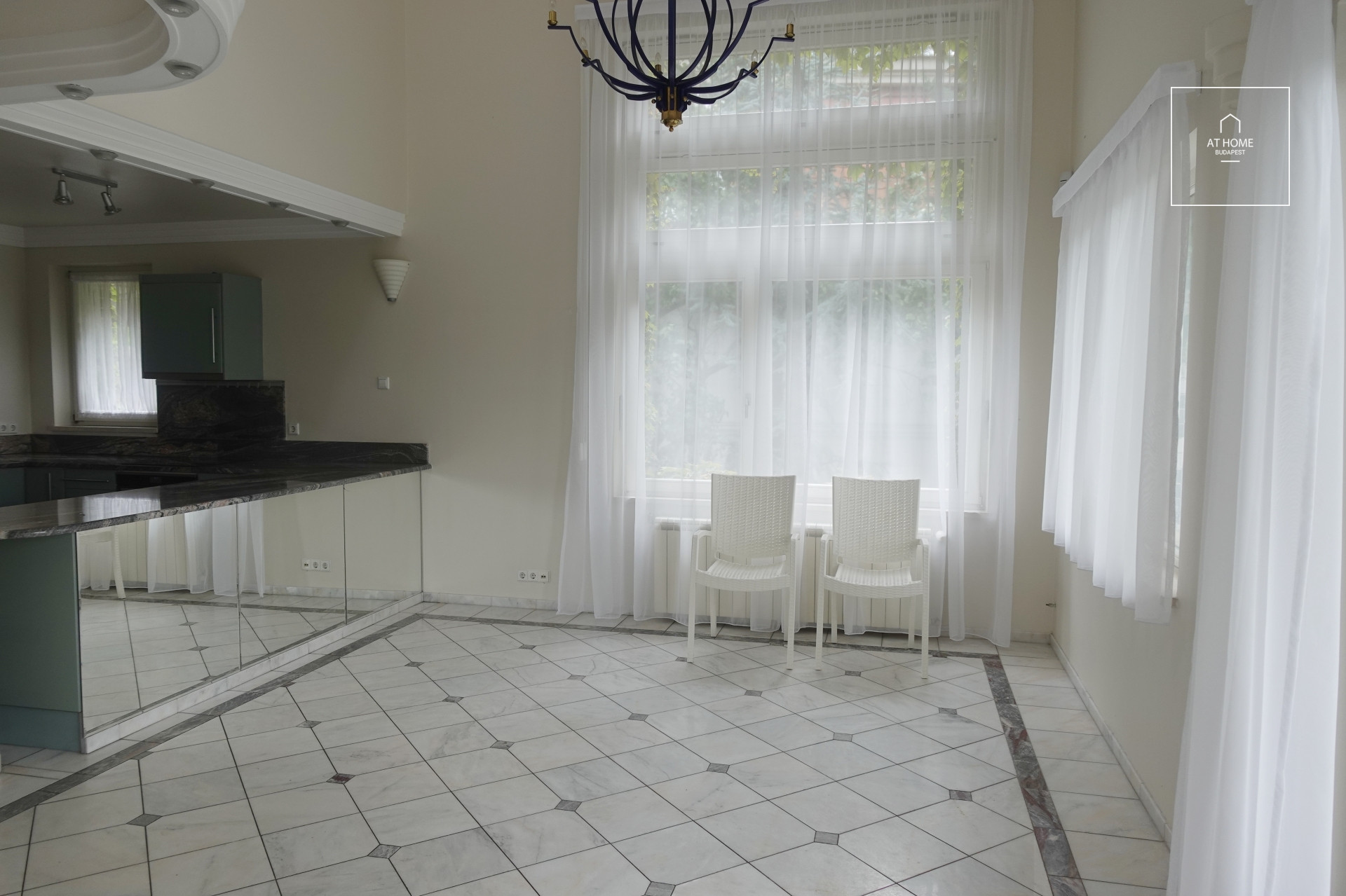 Exclusive apartment for rent Budapest II. district, Csatárka