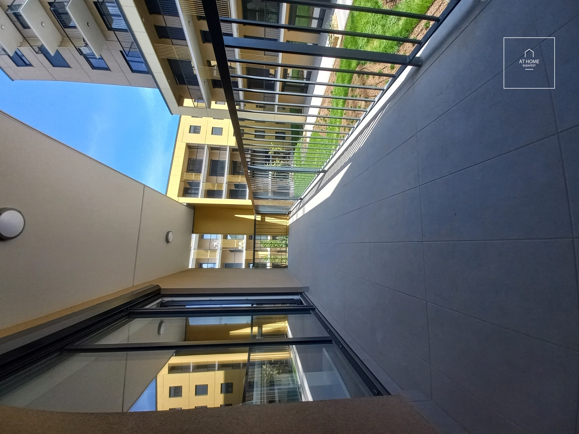 Newly built three-bedroom apartment with terrace for rent Budapest XI. district Budapest