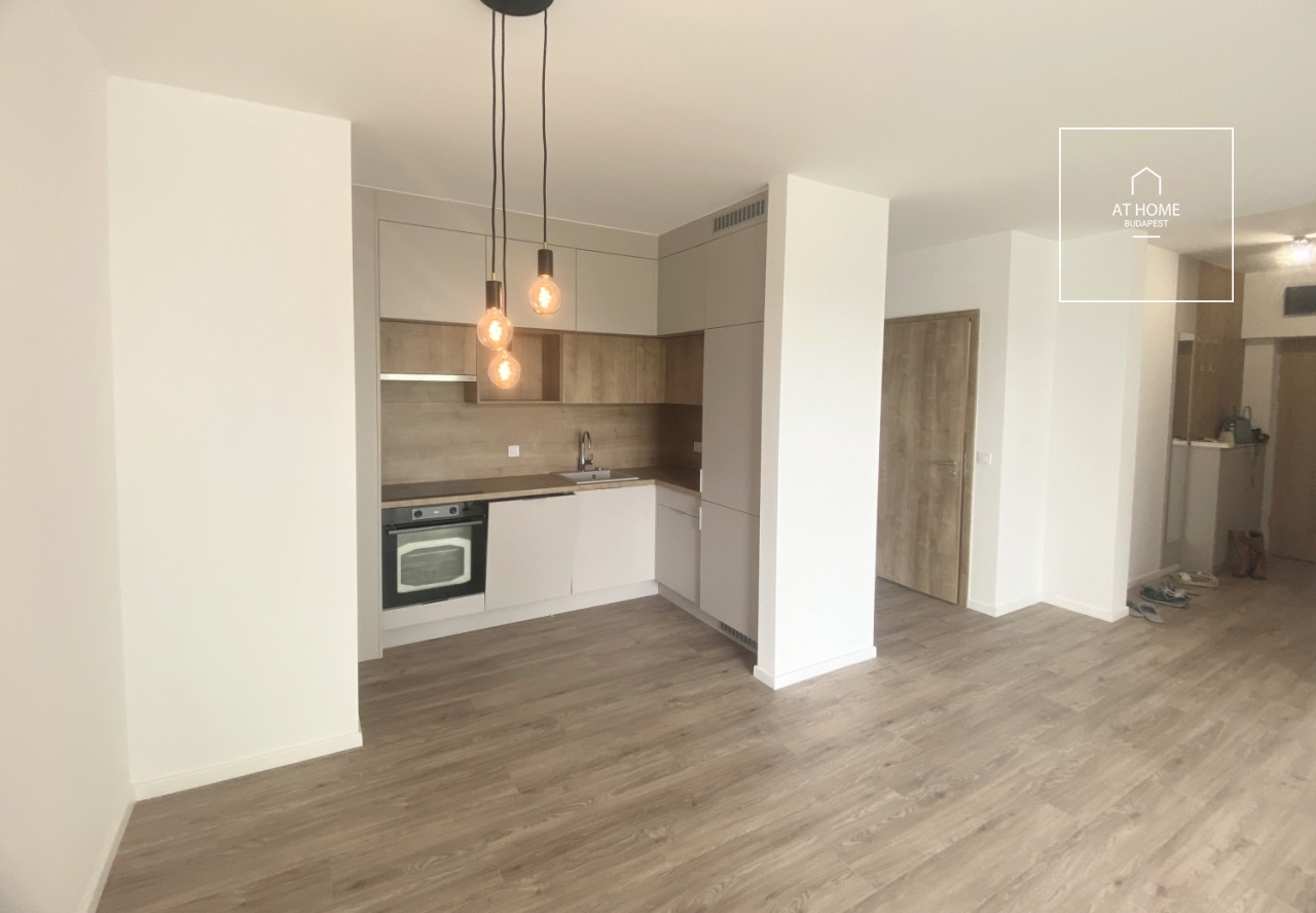 Newly Built 2-Bedroom Apartment in District XI, Újbuda