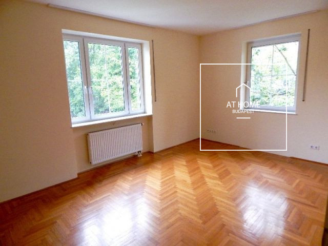 Elegant apartment for Sale in Svábhegy, District XII