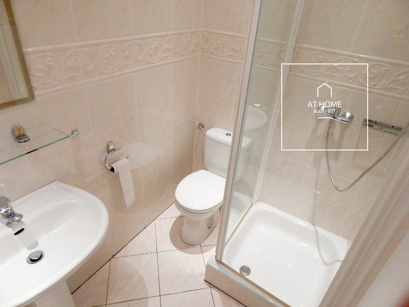 Elegant apartment for Sale in Svábhegy, District XII