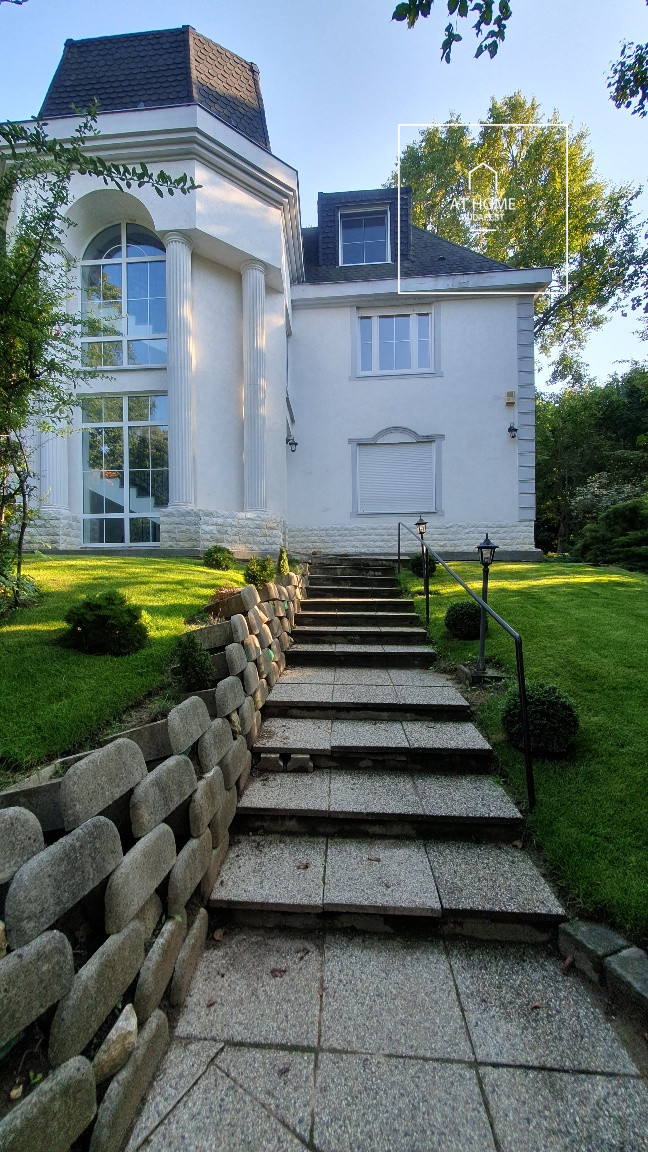 Elegant apartment for Sale in Svábhegy, District XII