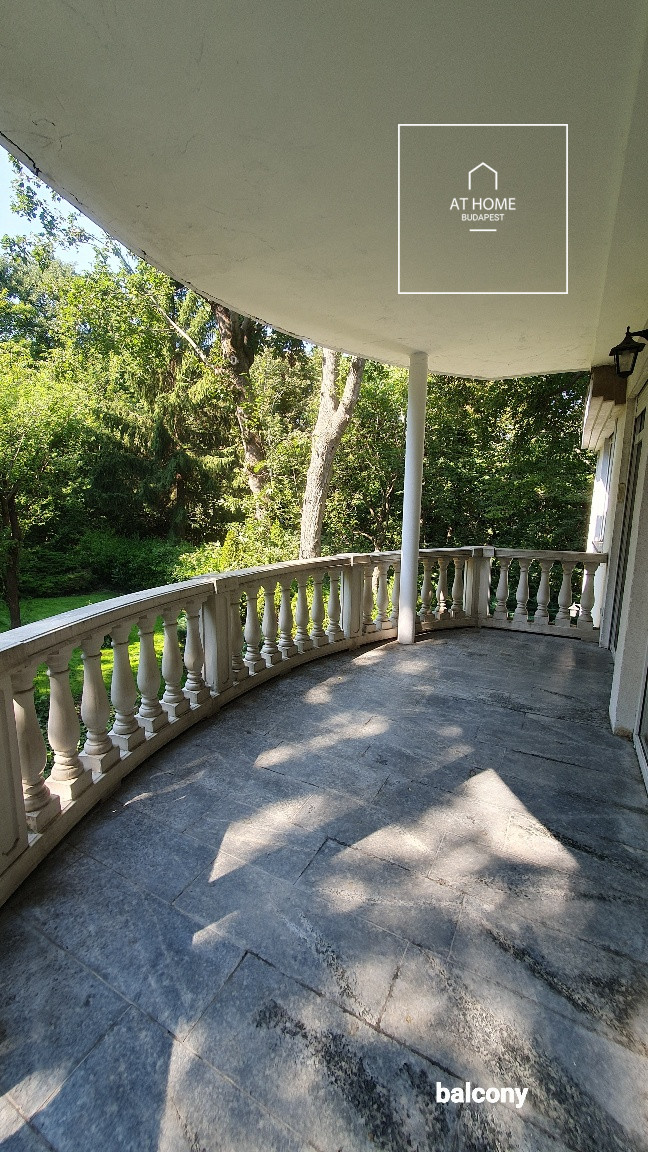 Elegant apartment for Sale in Svábhegy, District XII