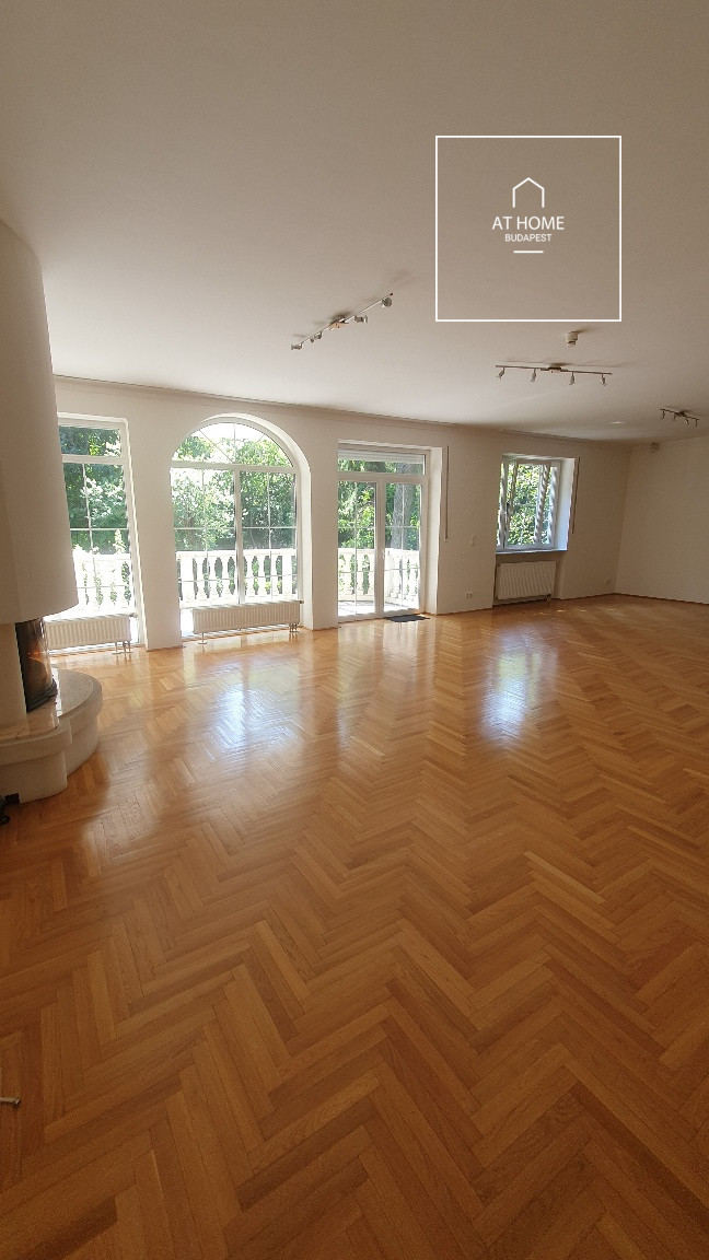 Elegant apartment for Sale in Svábhegy, District XII