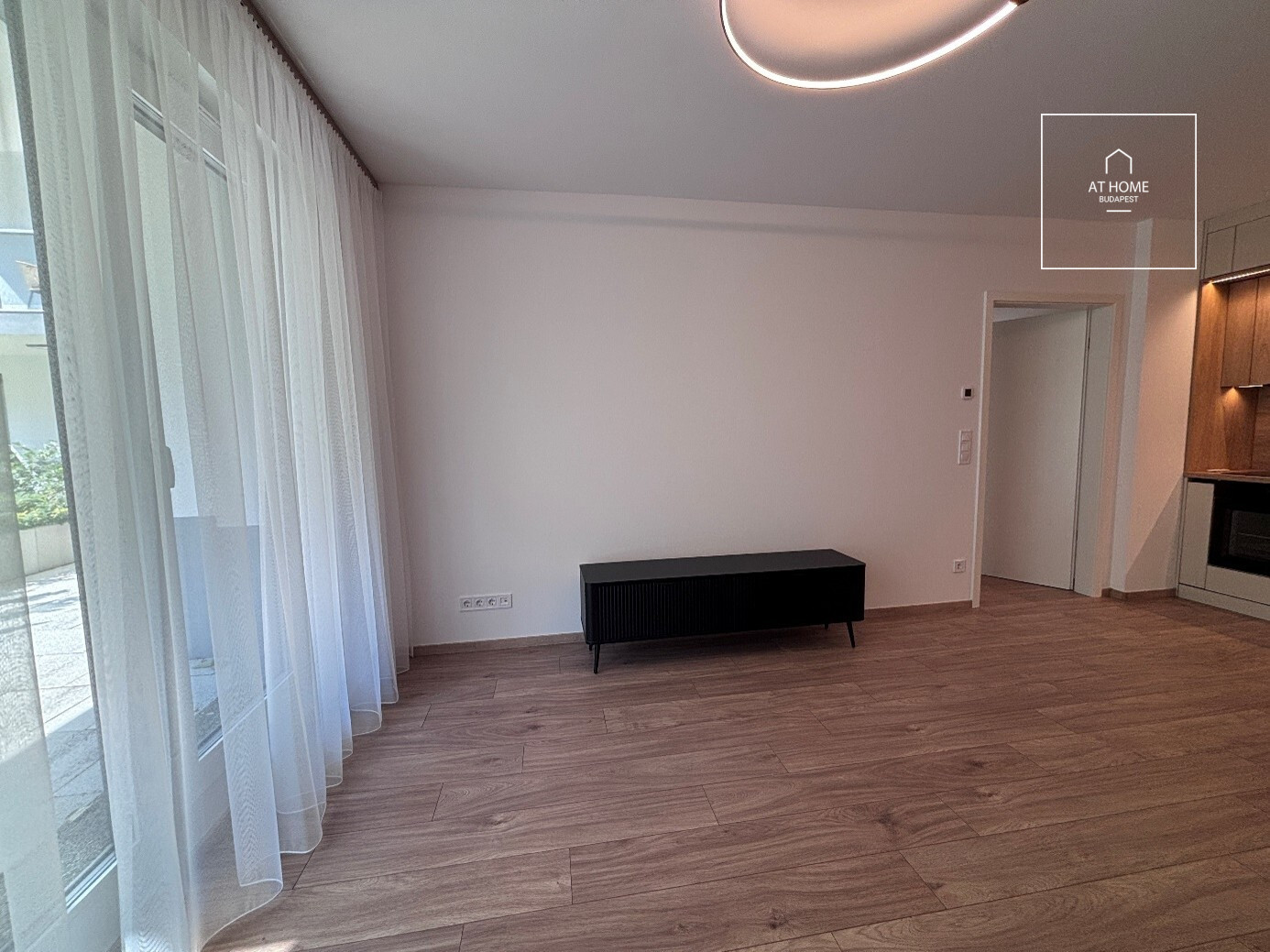 MODERN NEWLY-BUILt APARTMENT IN ANGYALFÖLD, CLOSE TO WESTEND