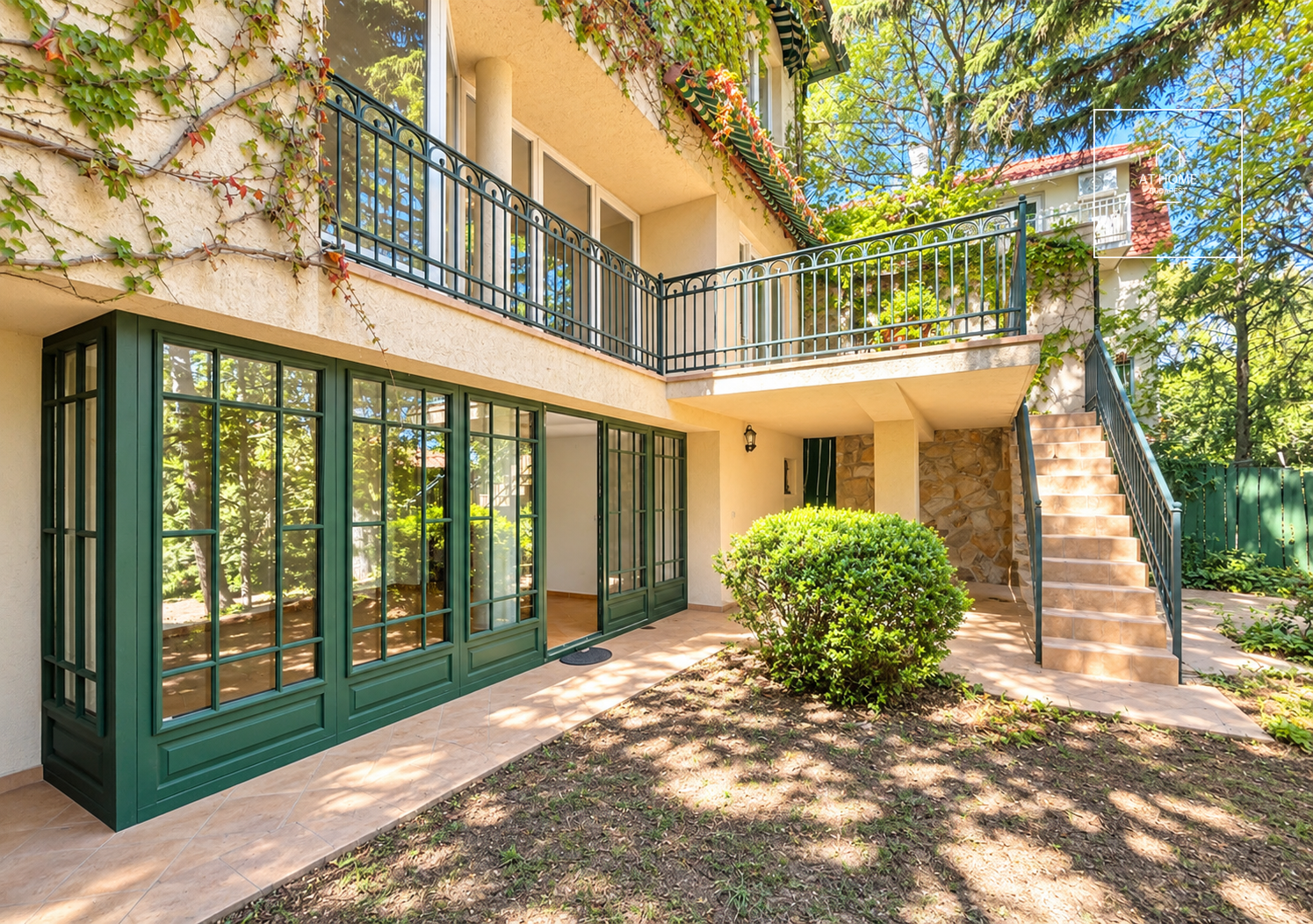 Unique Bauhaus Villa for Sale in Sas-hegy, Budapest
