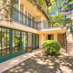 Unique Bauhaus Villa for Sale in Sas-hegy, Budapest