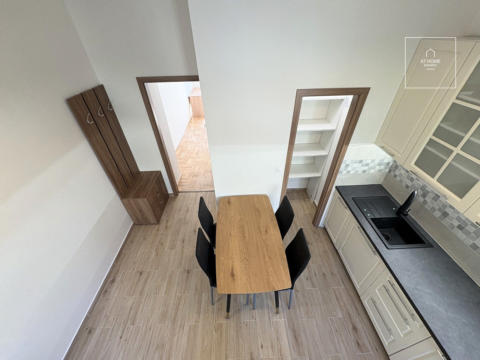 Renovated 35 sqm Apartment for Rent in District XIII
