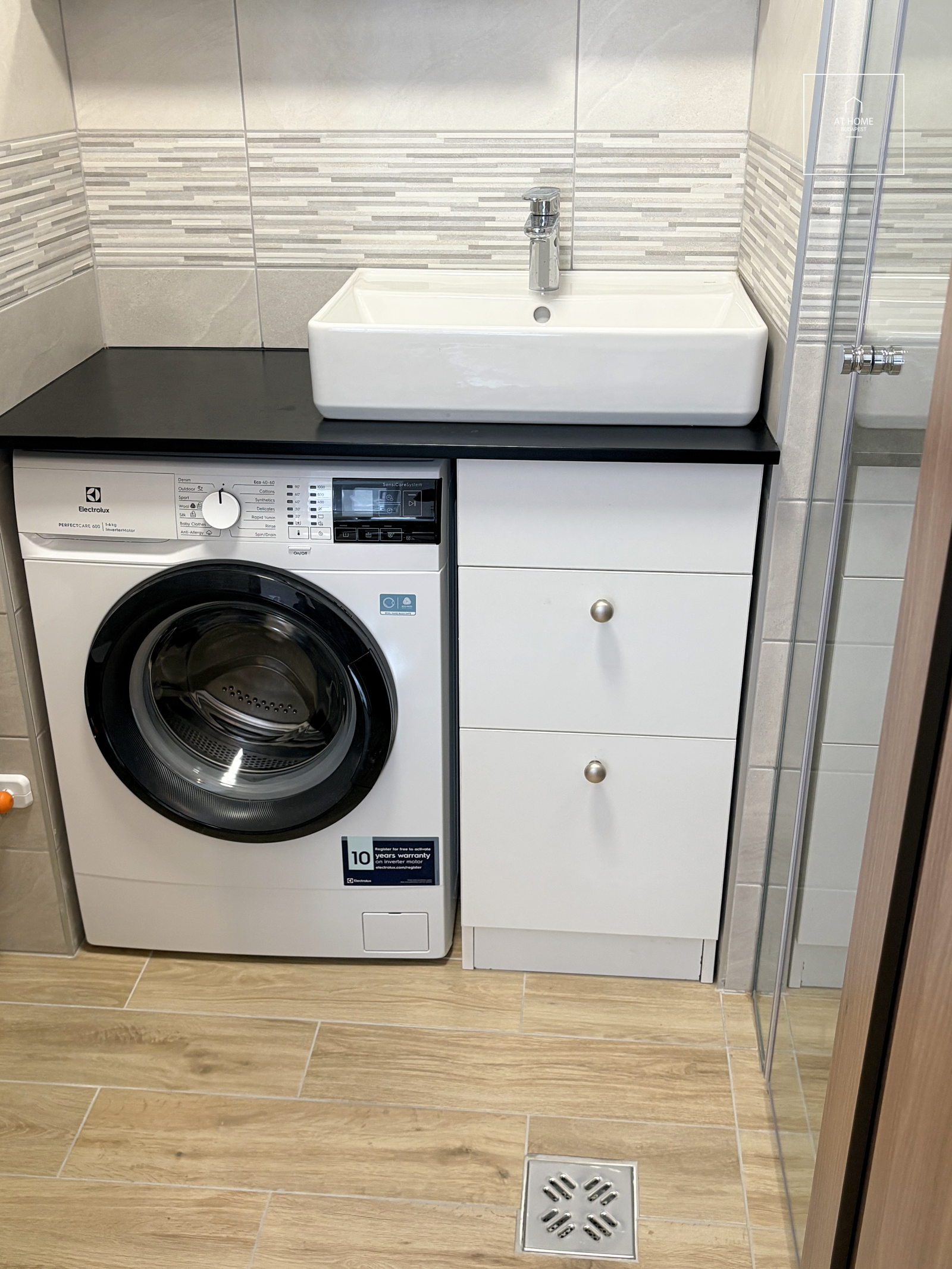 Renovated 35 sqm Apartment for Rent in District XIII