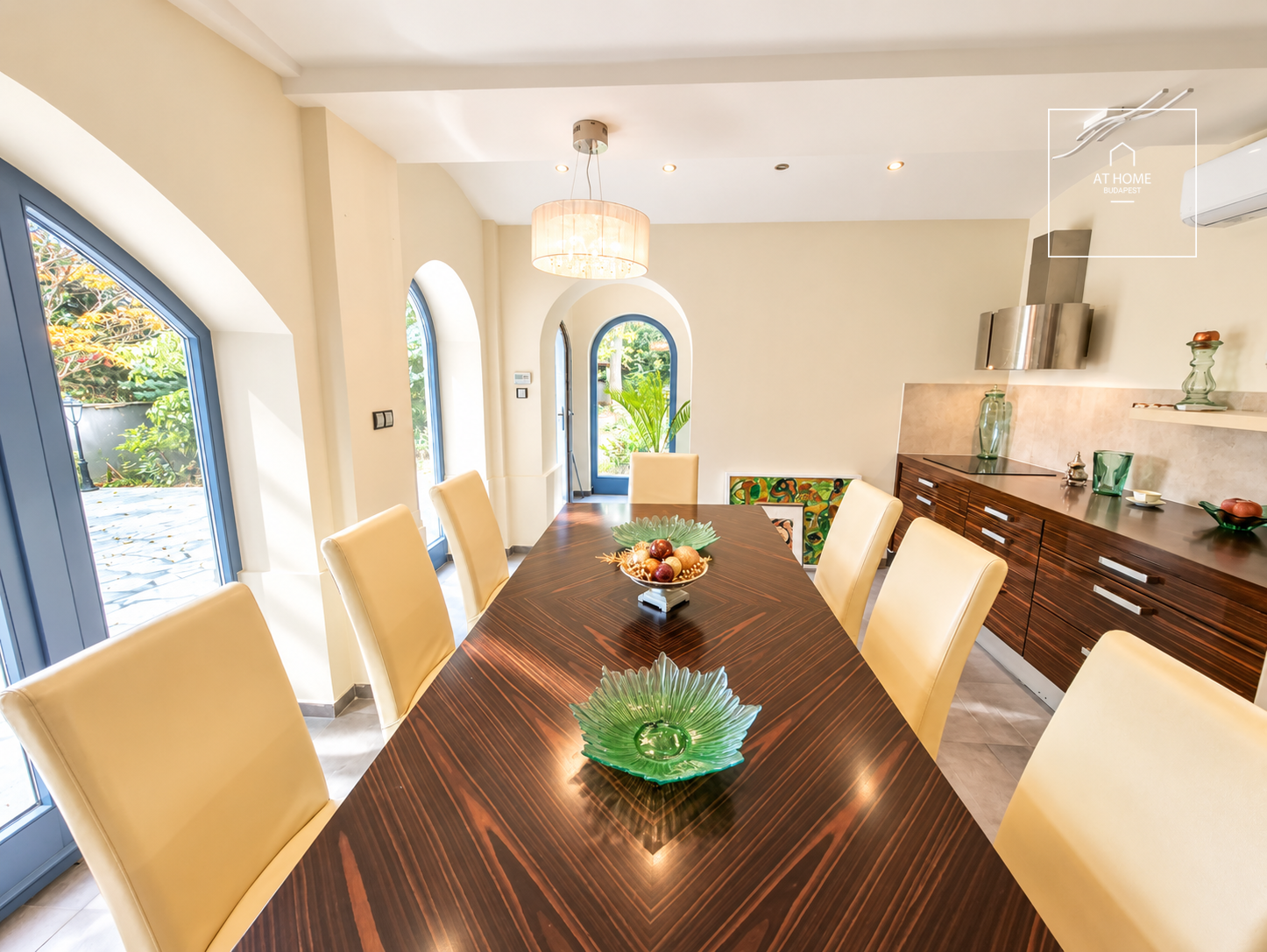Exclusive garden-connected villa apartment Budapest XII. district Virányos is for sale