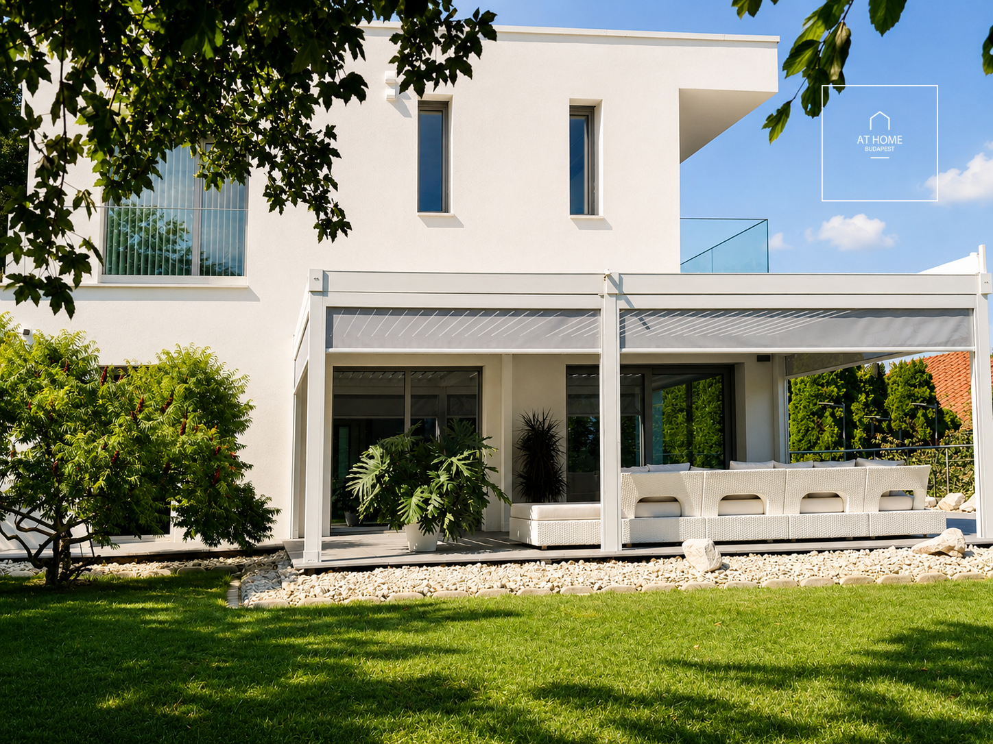 NEW-BUILD, ENERGY-EFFICIENT FAMILY HOME WITH A FOUR-CAR GARAGE, BORDERING NATURE