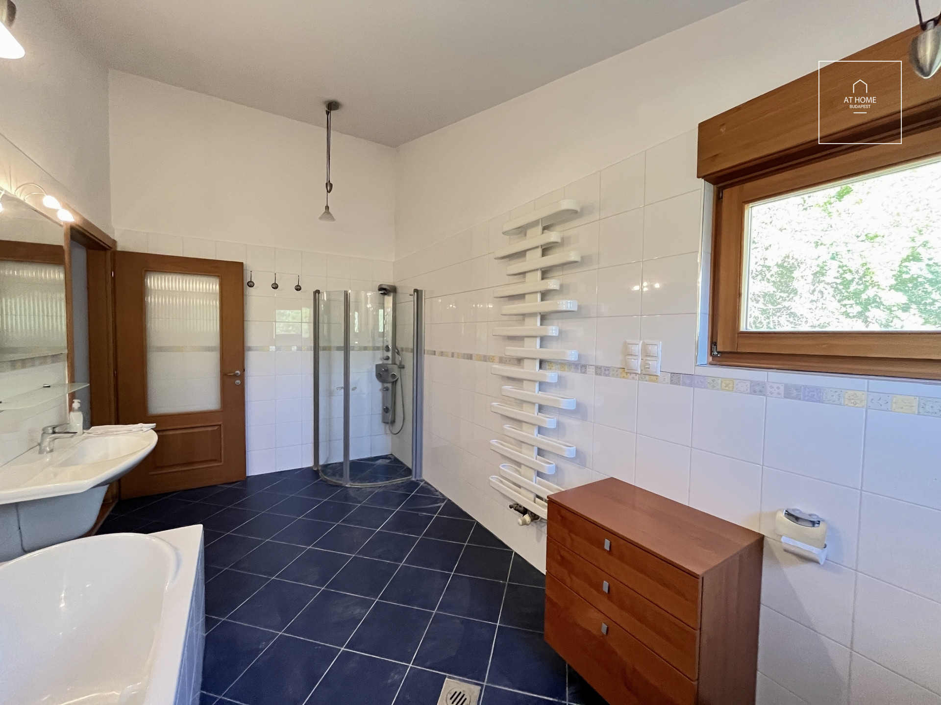 Beautiful Family House for Rent in District II, Budaliget