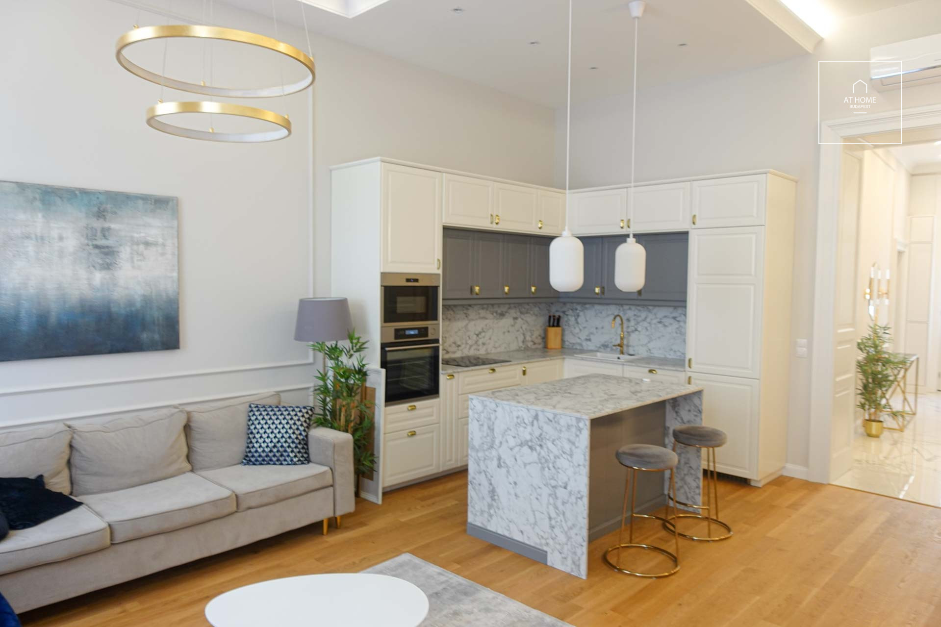 Luxury apartment for rent Budapest V. district Downtown
