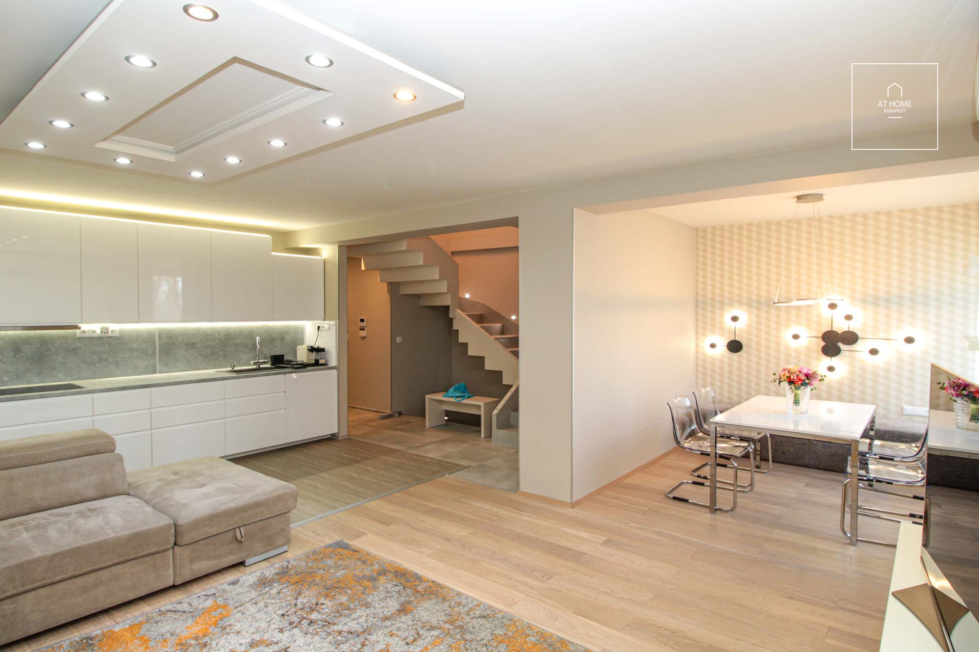 Luxury apartment for rent with a breathtaking panorama, Budapest District I, Gellérthegy