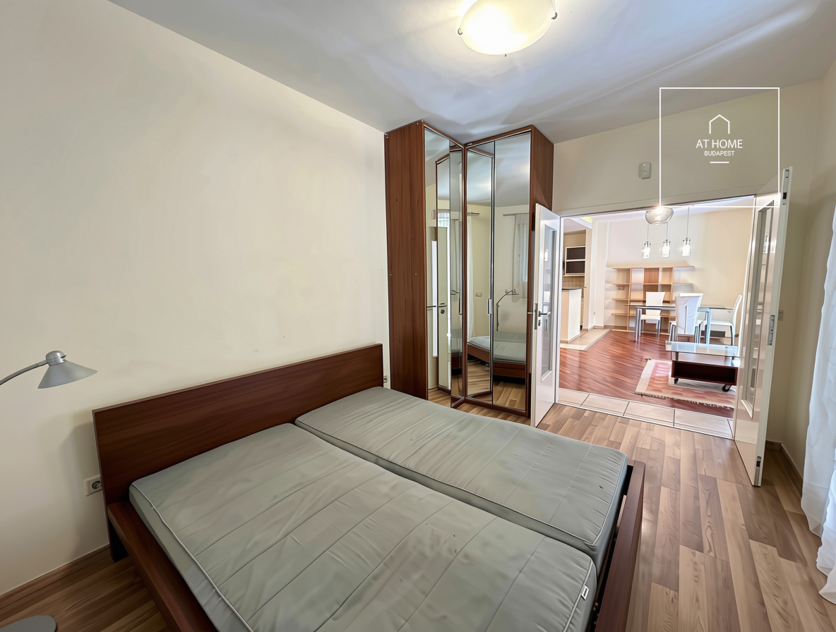 One-bedroom apartment with garden connection for rent Budapest II. district, Kurucles