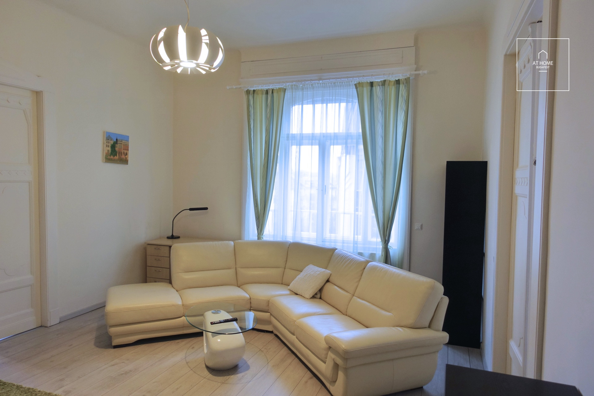 Sunny apartment for sale Budapest I. district, Vár