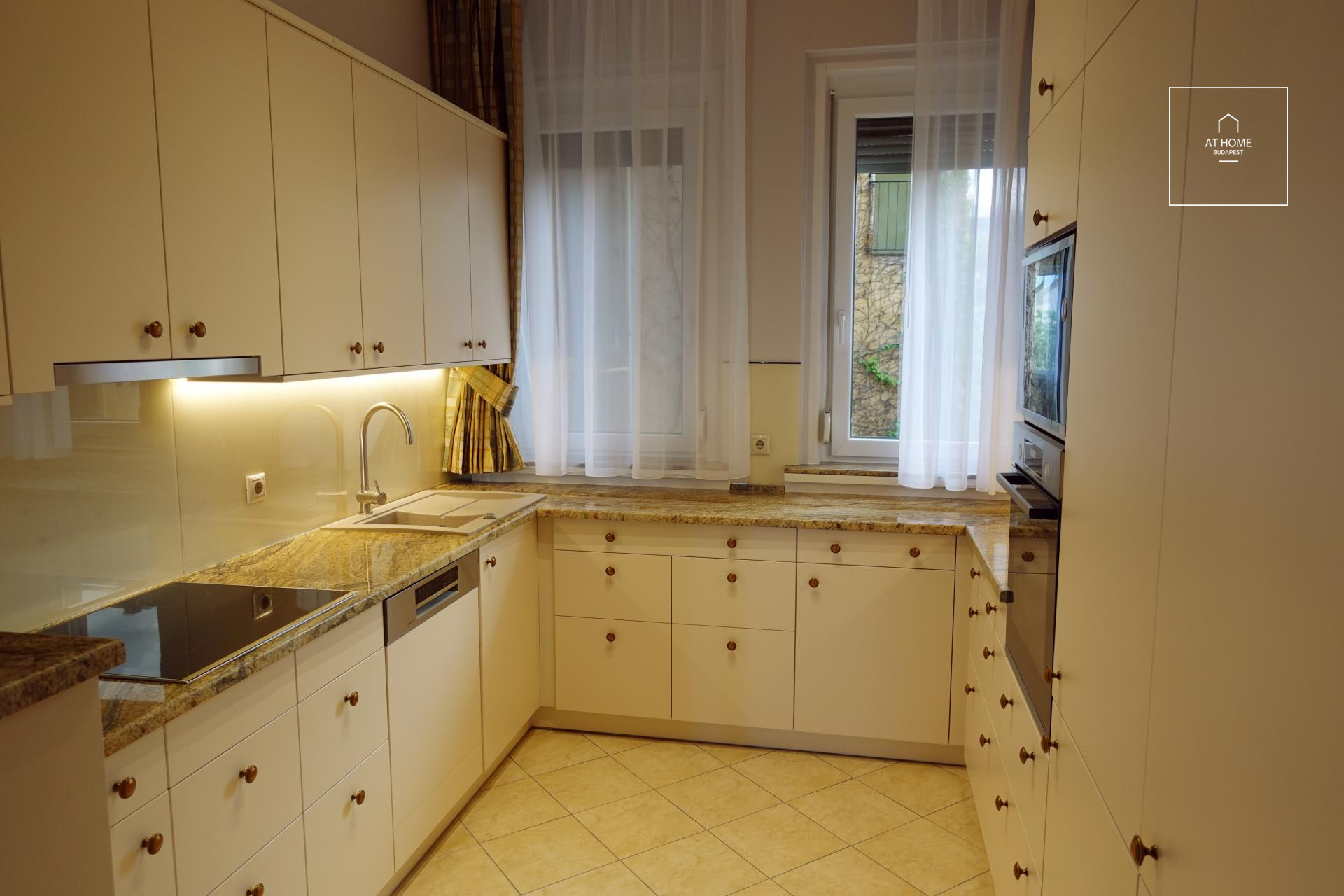 Elegáns lakás kiadó Budapest I. kerület,