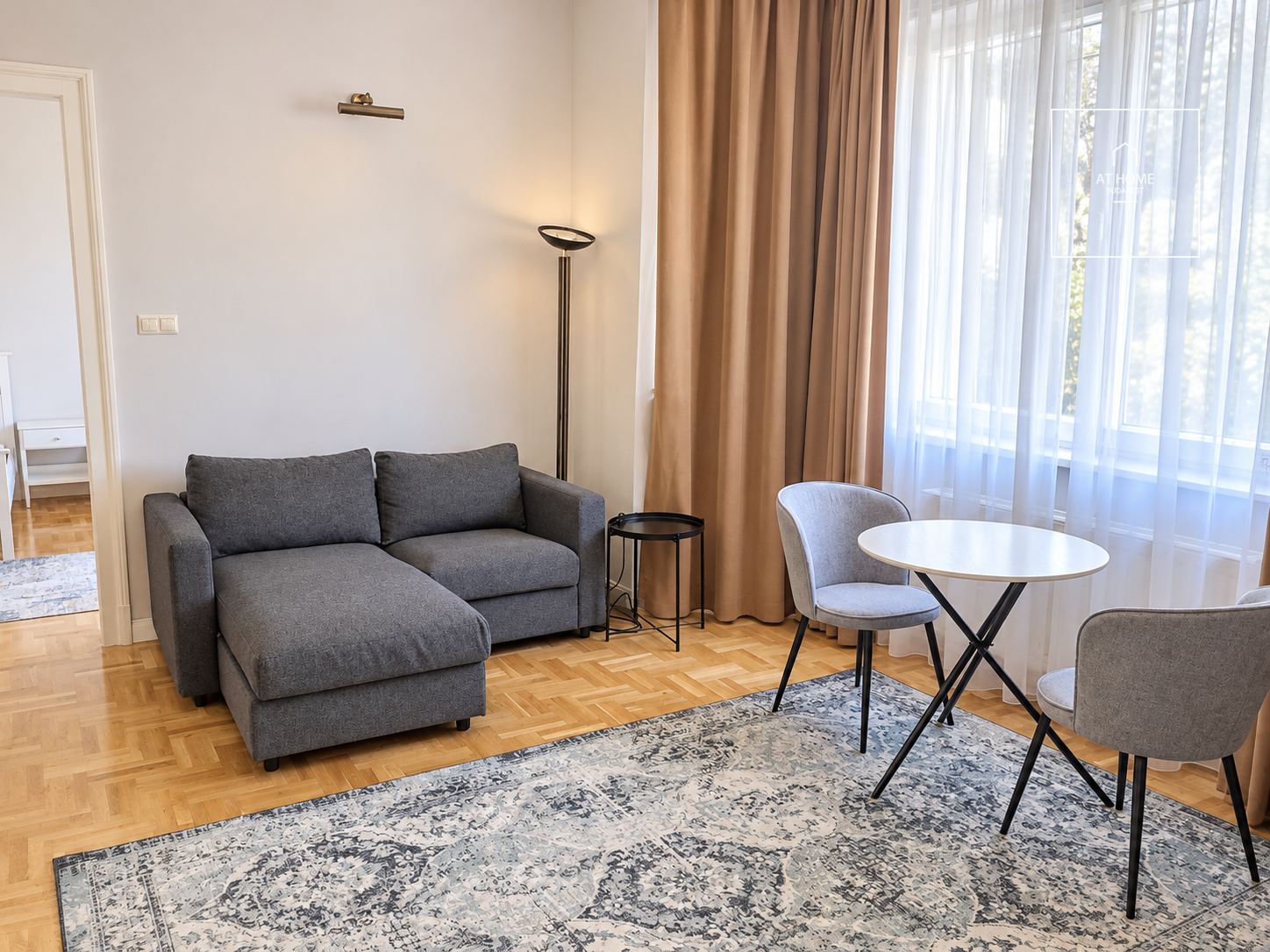 Elegant apartment for rent Budapest I. district,