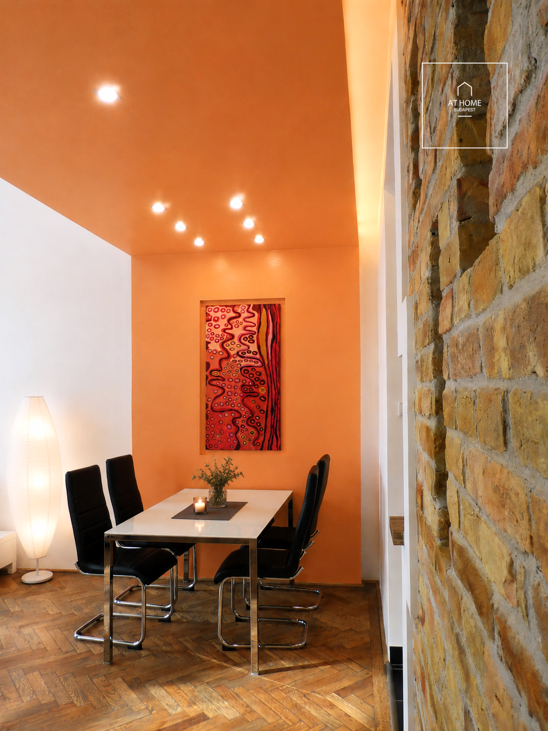 Renovated Two-bedroom Apartment for Rent in Józsefváros, District VIII