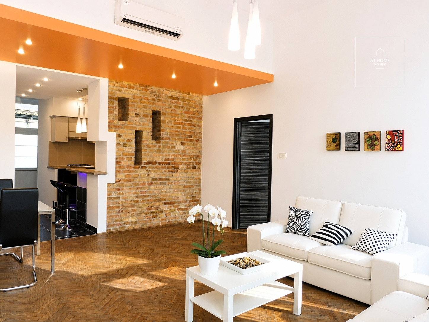 Renovated Two-bedroom Apartment for Rent in Józsefváros, District VIII