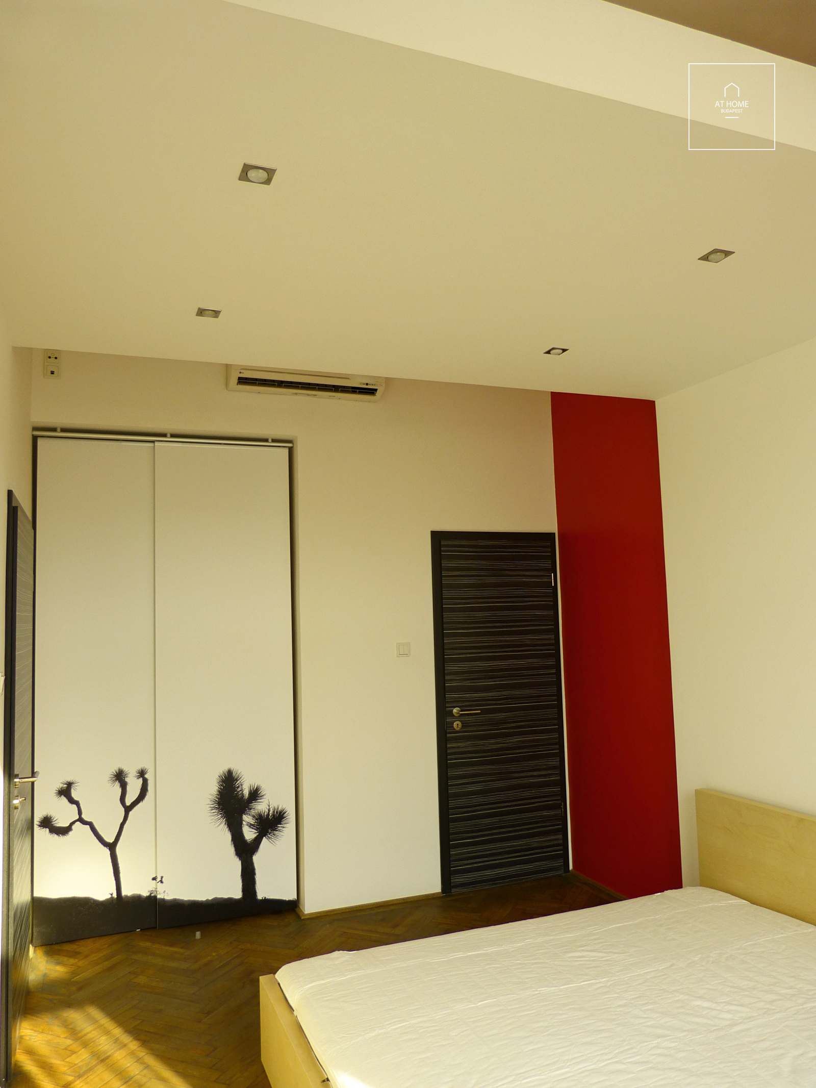 Renovated Two-bedroom Apartment for Rent in Józsefváros, District VIII