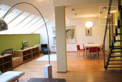 Two-story renovated apartment for rent in Budapest, District VI, Terézváros