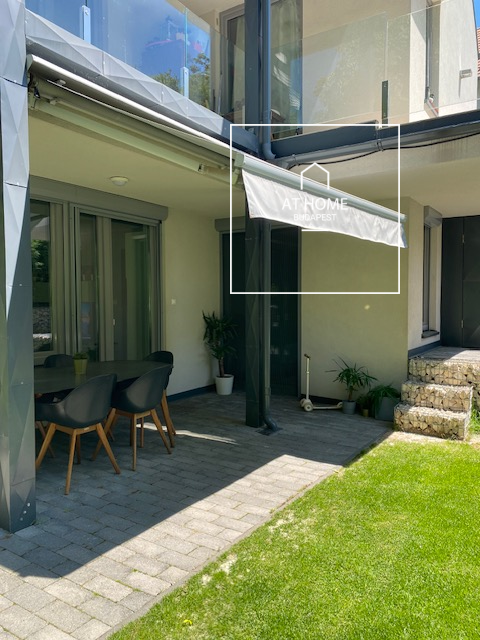 Three-bedroom Apartment with Terrace and Garden Access for Rent in Széphalom, District II