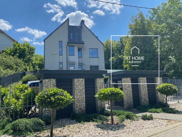 Three-bedroom Apartment with Terrace and Garden Access for Rent in Széphalom, District II