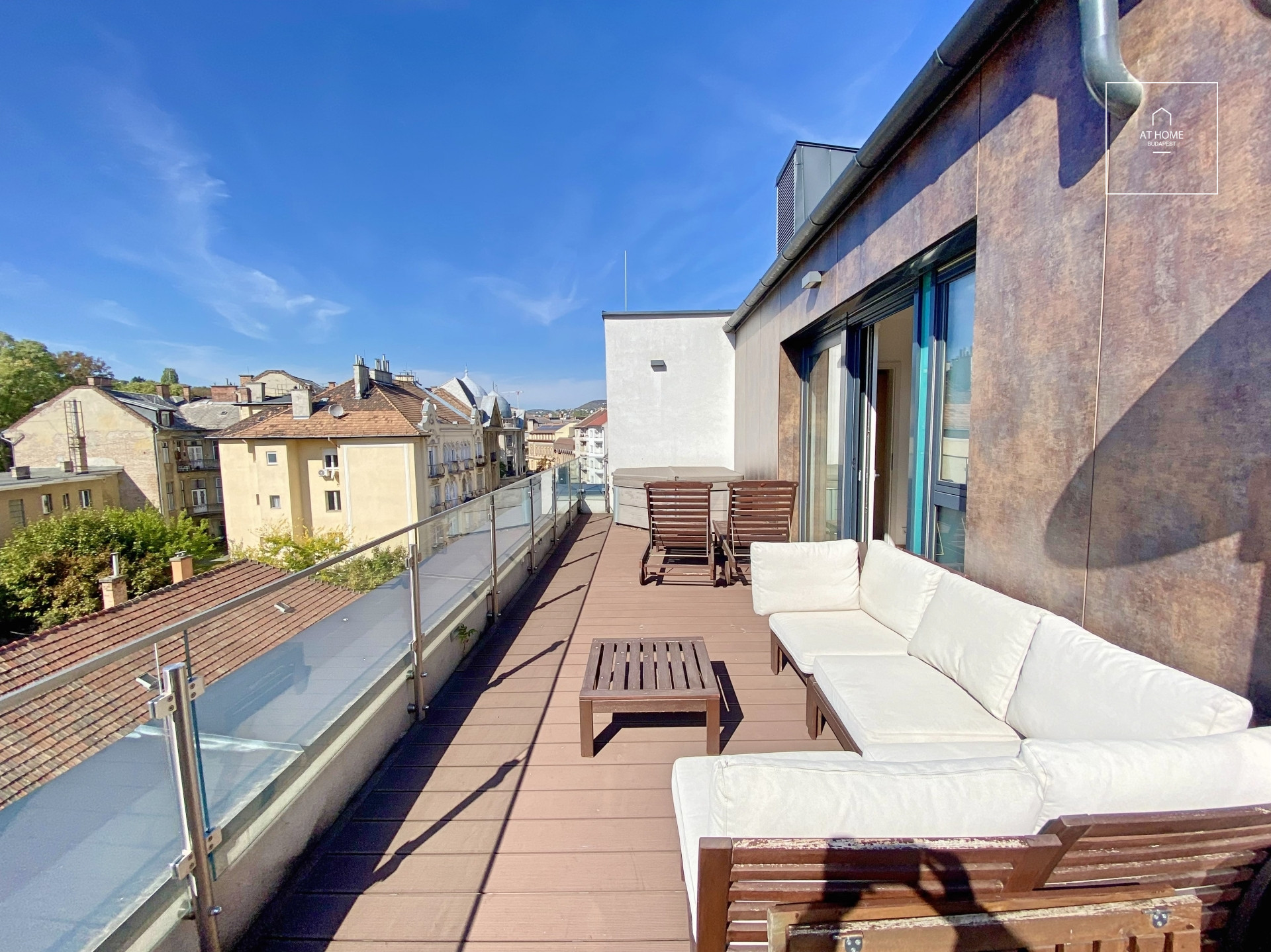 Newly-built Penthouse Apartment for Rent in Városmajor, District XII