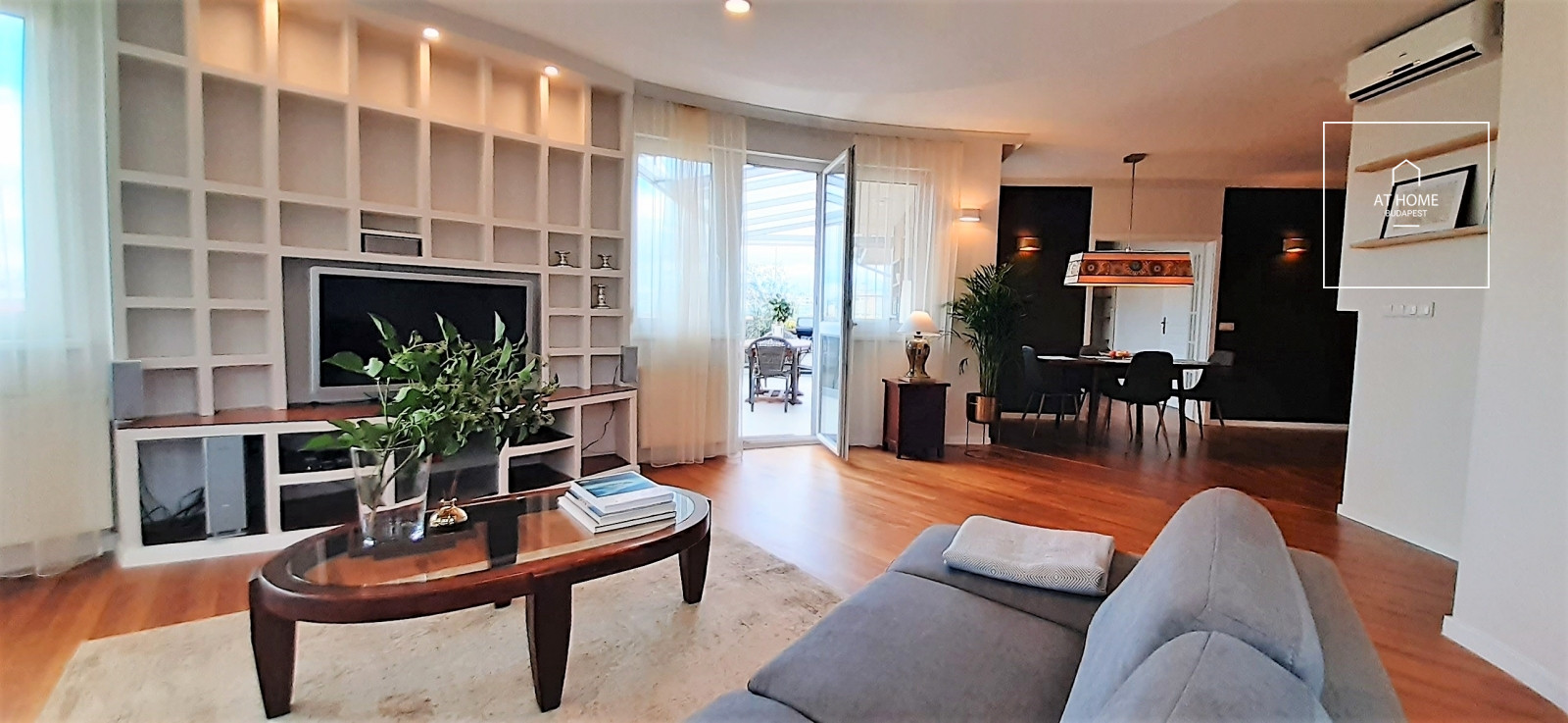 Penthouse Apartment with Panorama for Rent in Remetehegy, District III
