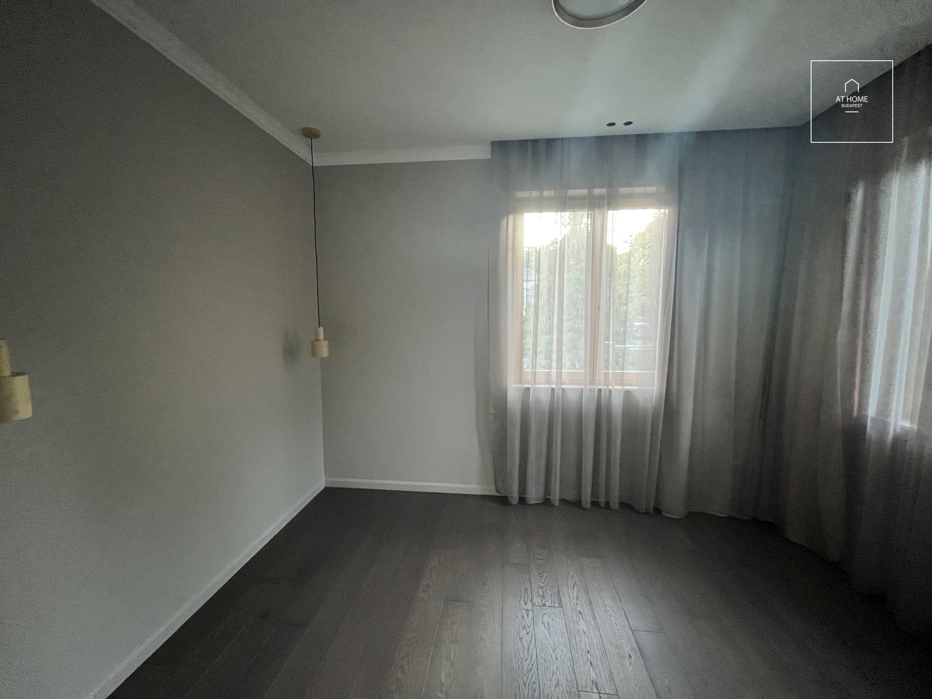 Newly-built Luxury Apartment for Rent in District XII