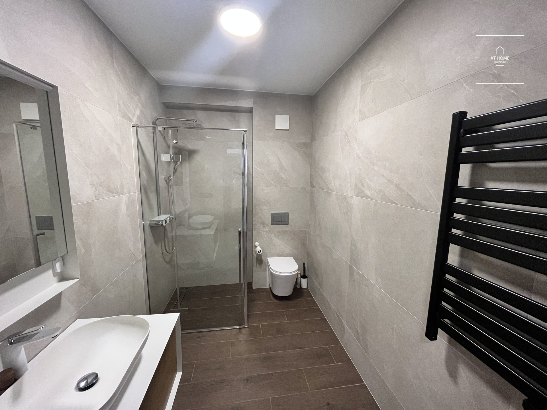 Newly-built Luxury Apartment for Rent in District XII