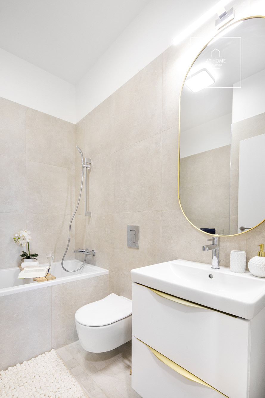 Premium 3-bedroom apartment in a residential park near Kopaszi-gát