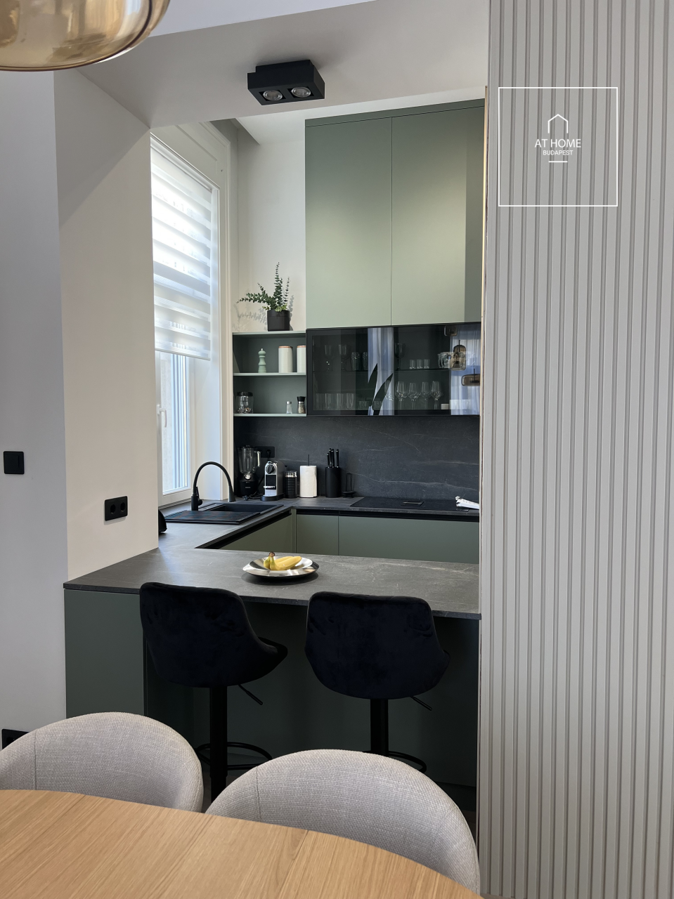 Fully furnished 112 sqm luxury apartment with 2 bedrooms in the City Center