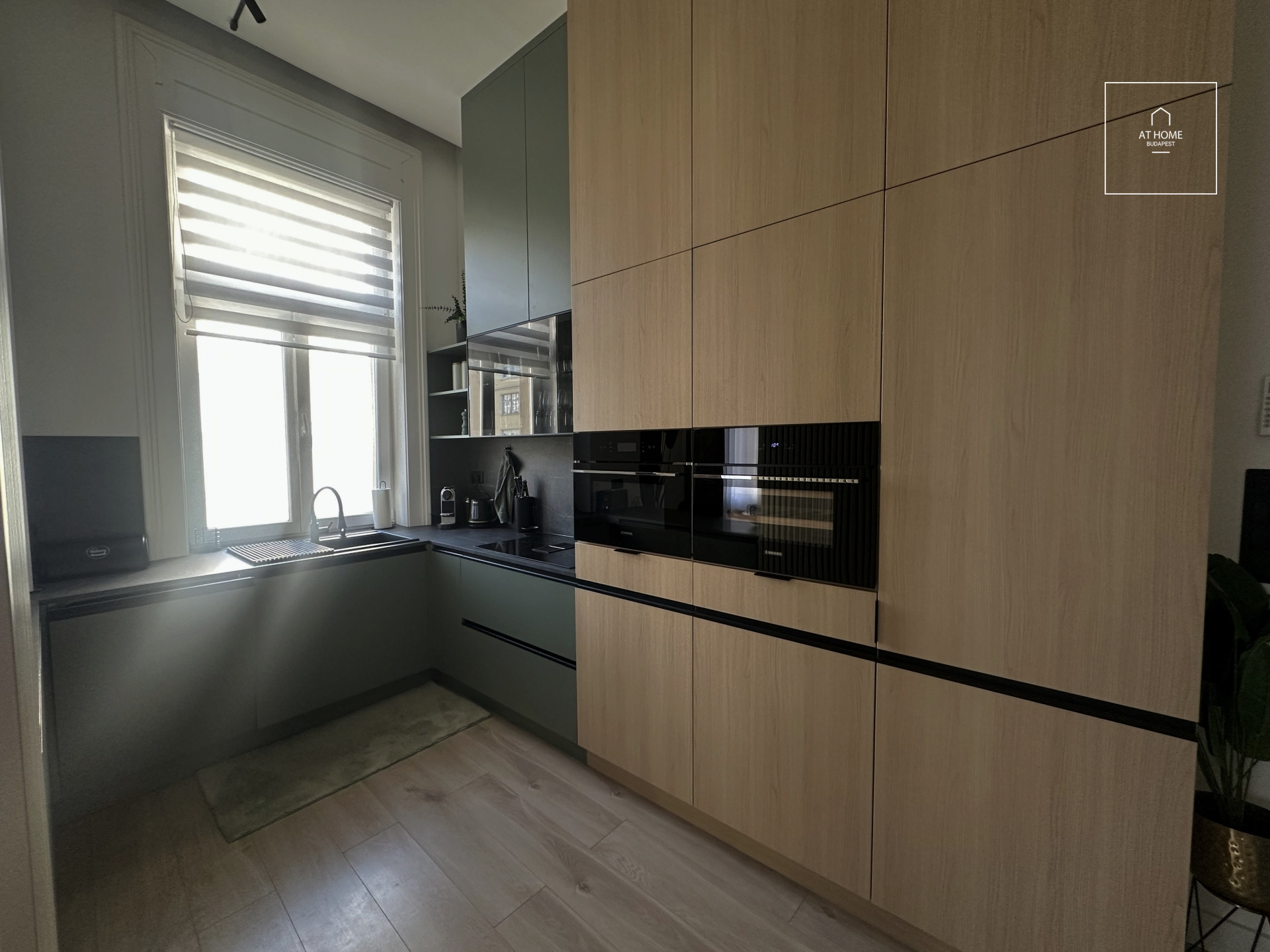 Fully furnished 112 sqm luxury apartment with 2 bedrooms in the City Center