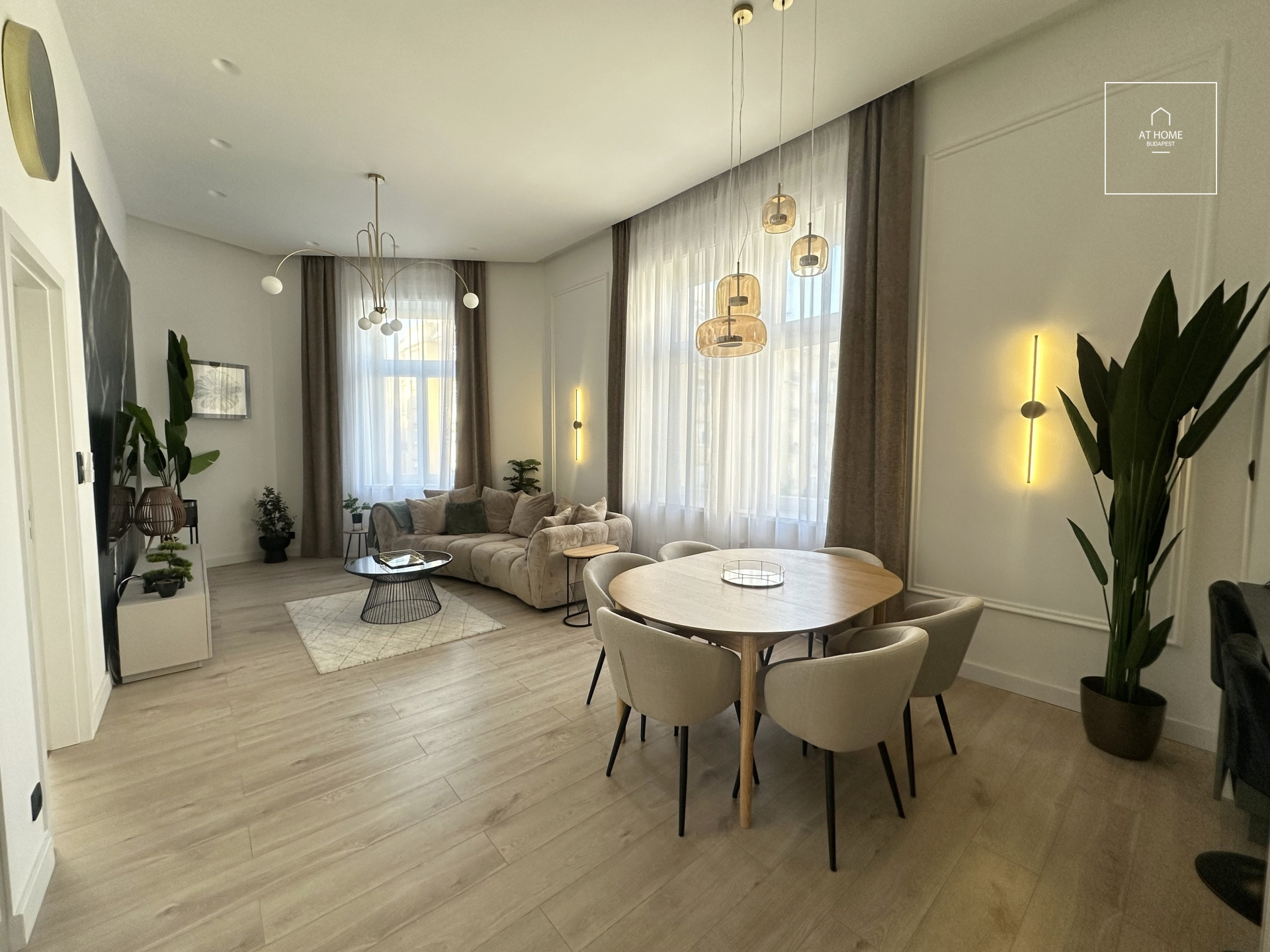 Fully furnished 112 sqm luxury apartment with 2 bedrooms in the City Center
