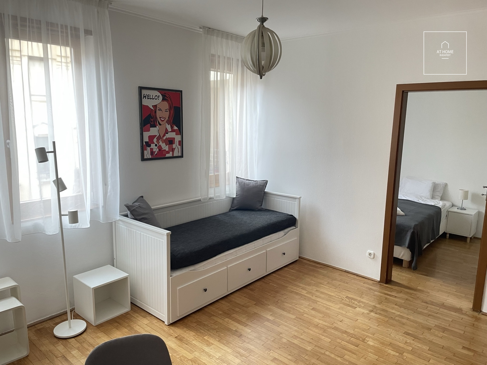 Modern studio apartment for sale, in District VII, in the vibrant heart of downtown