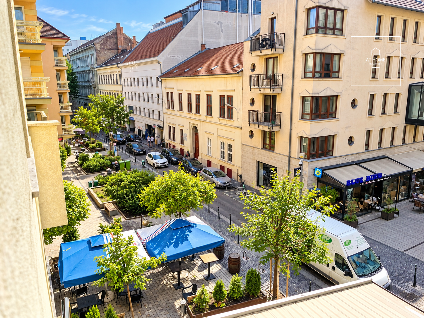Modern studio apartment for sale, in District VII, in the vibrant heart of downtown