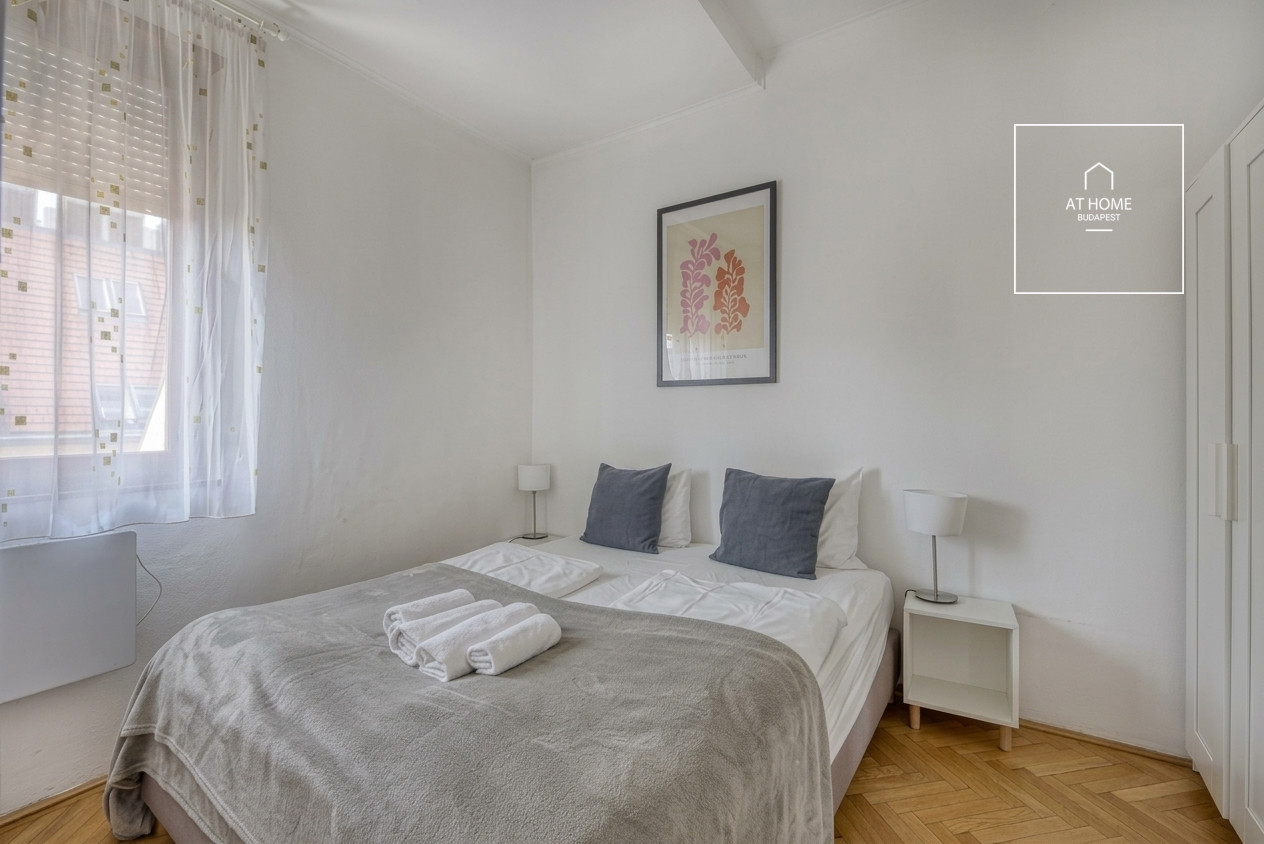 Modern studio Apartment in the vibrant Downtown, District VII
