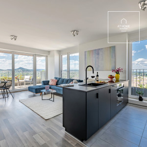Apartment with Panoramic Views of the Buda Hills near Marina-part for sale, Budapest District IV