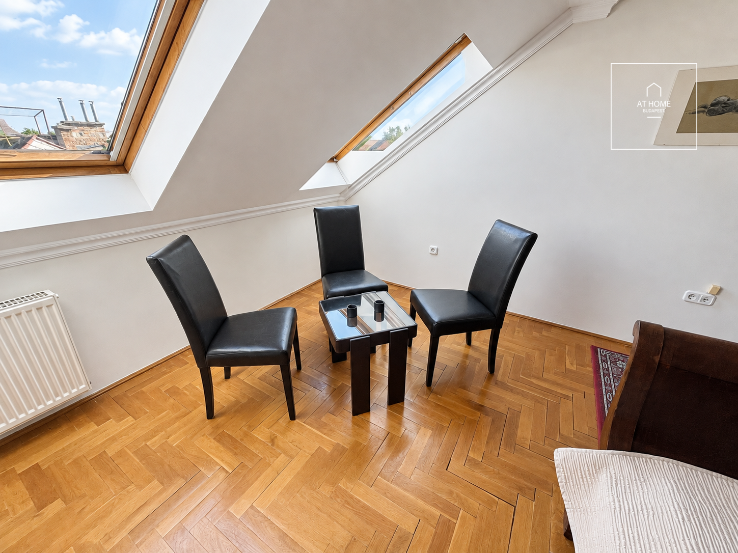 Spacious Family Townhouse for Sale in a Peaceful Setting in Intenhegy, District XII
