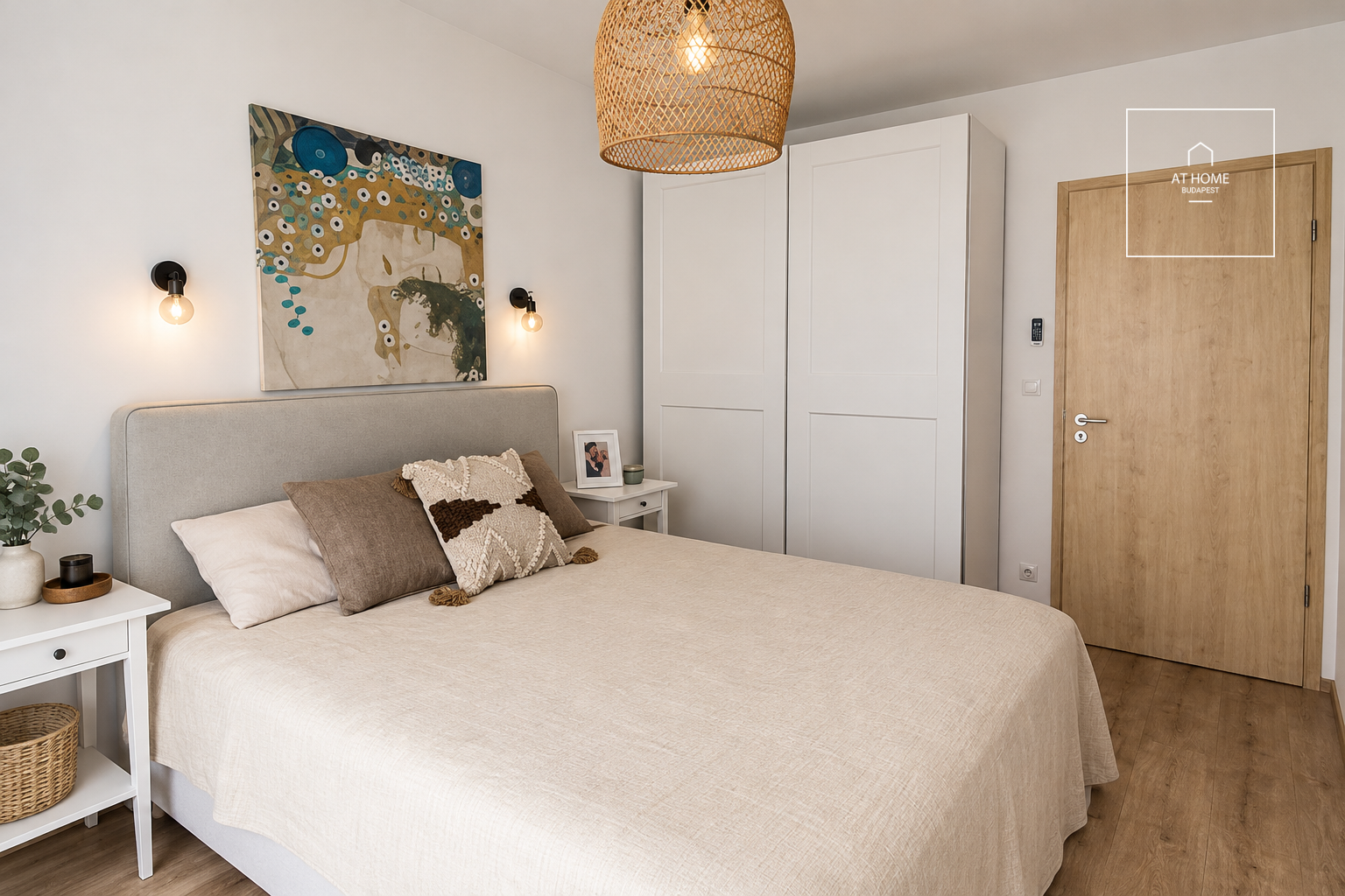 Luxury apartment with private garden in district VIII.