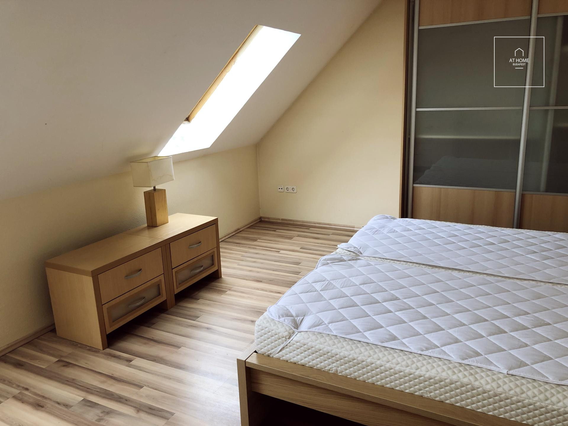Apartment with view to the river, Budapest II. district, Szemlőhegy