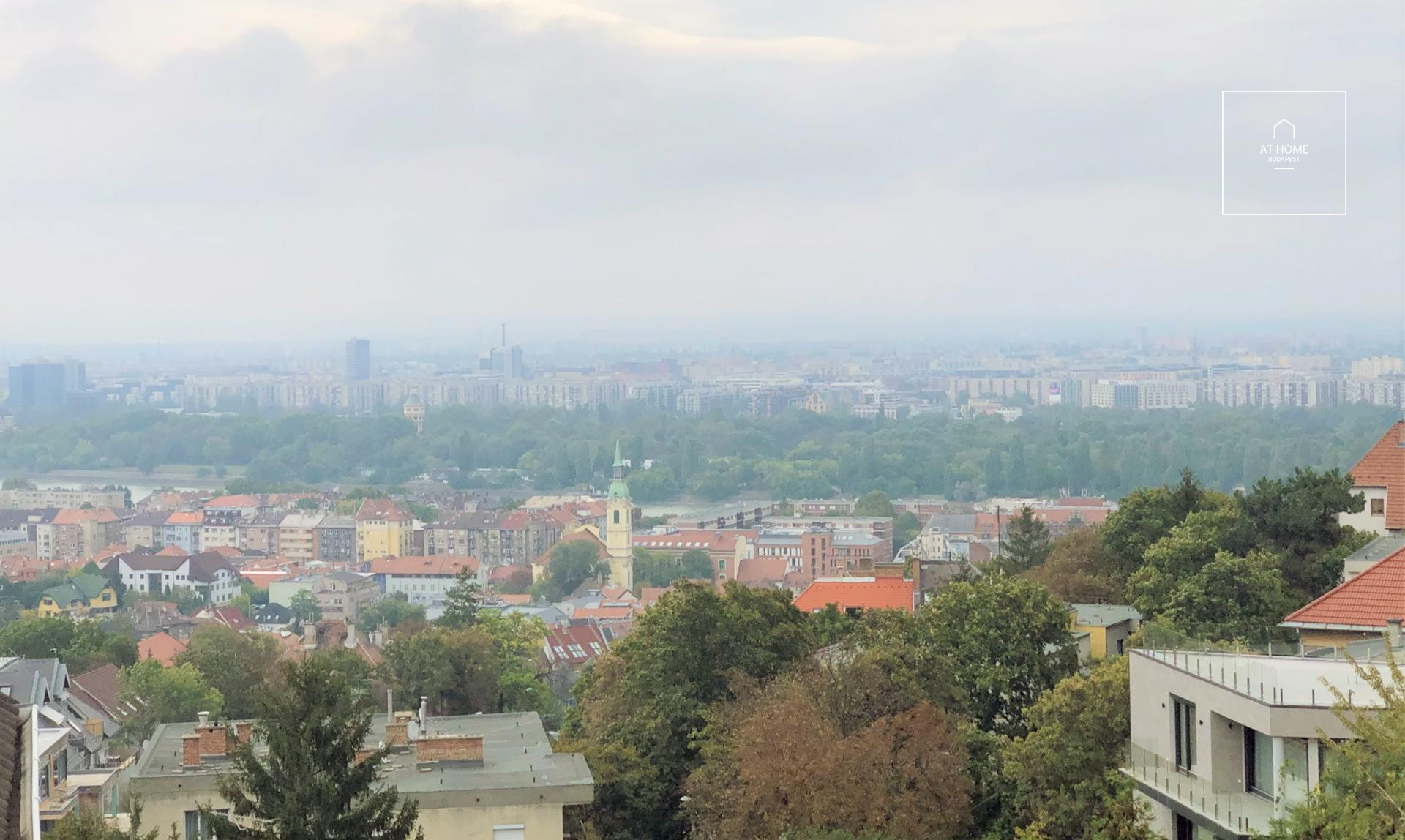 Apartment with view to the river, Budapest II. district, Szemlőhegy