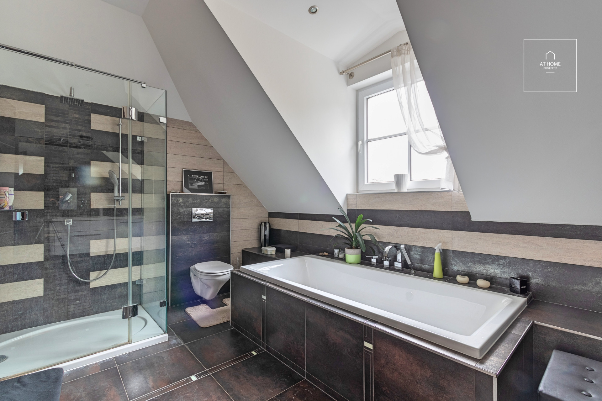 Luxury villa close to the Normafa in 12th district Budapest